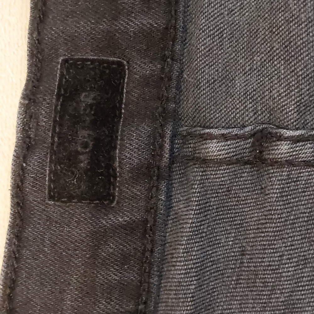 Mother High Waisted Pointy Study Nerdy jeans in black denim. Womens Size 33 - Picture 8 of 14